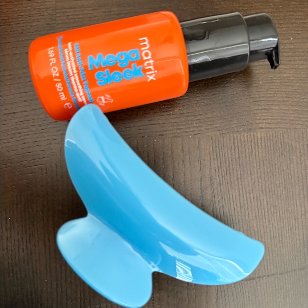 Matix Mega Sleek Anti Frizz TopCoat